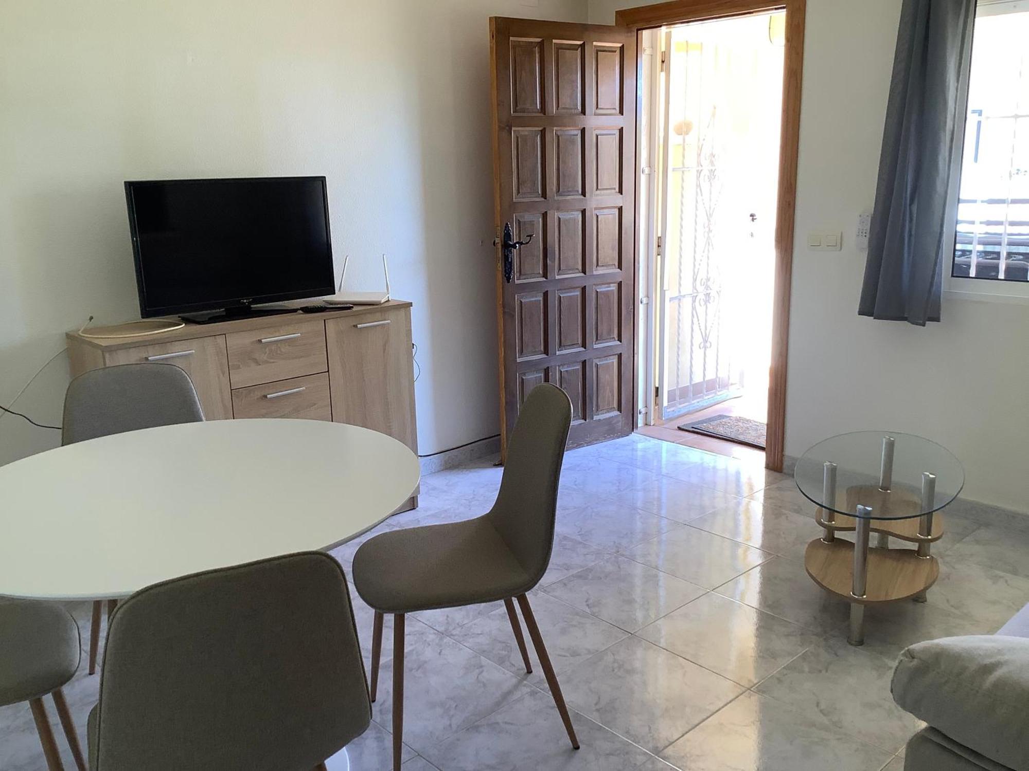 Villa Martin Secure Complex Two Bed Apartment With Access To Six Pools San Miguel De Salinas Esterno foto